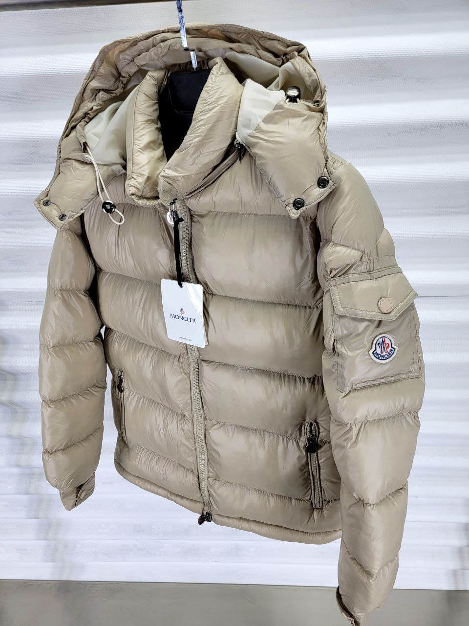 puffer moncler beige- MNC011