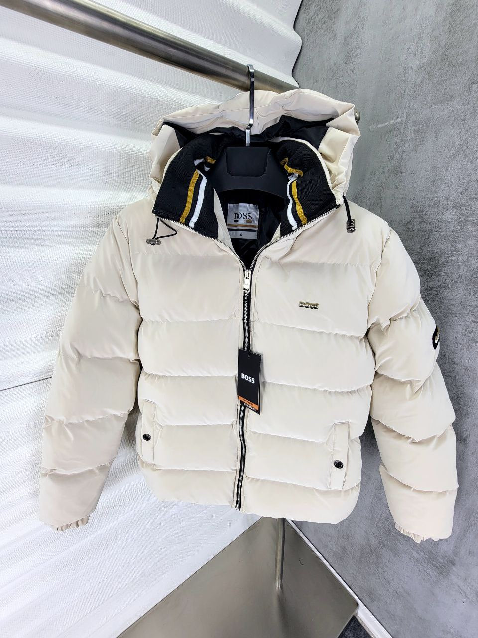 jacket boss white-BOS01